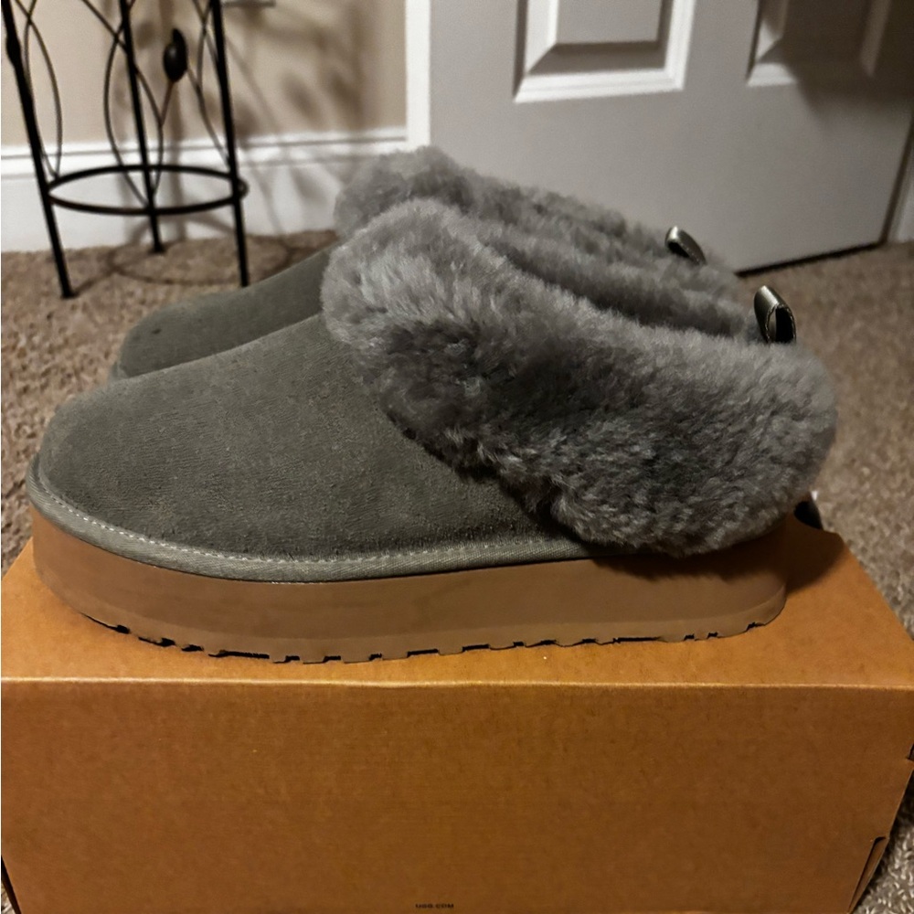 UGG Women's Tazzelle Slippers - Picture 3 of 6